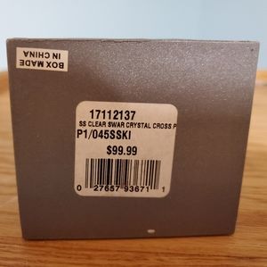 Beautiful necklace and earring set